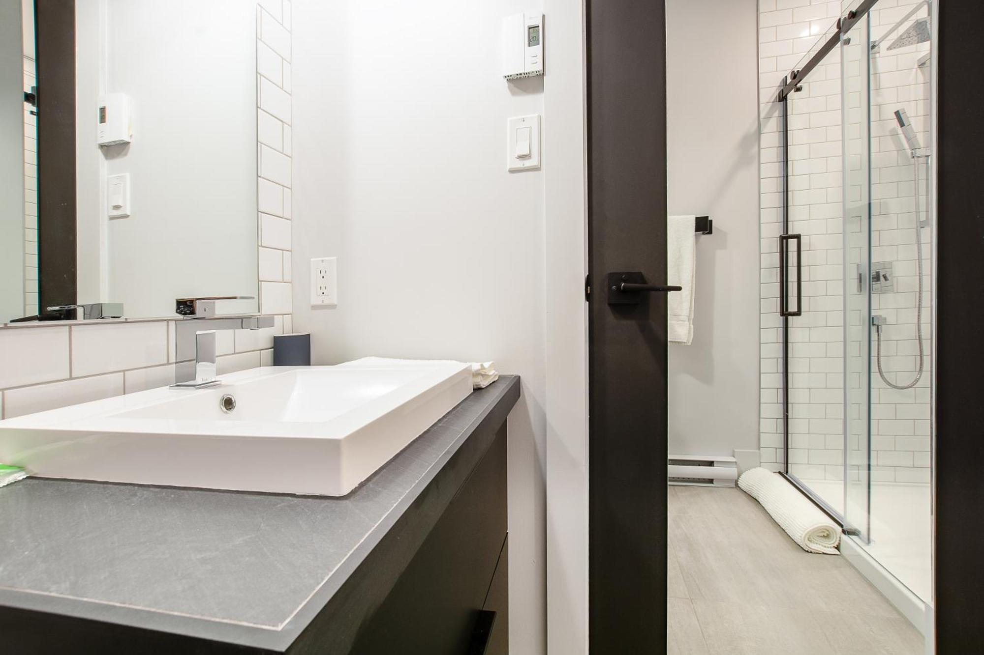 Les Lofts St-Pierre - Par Les Lofts Vieux-Quebec Apartment Ruang foto